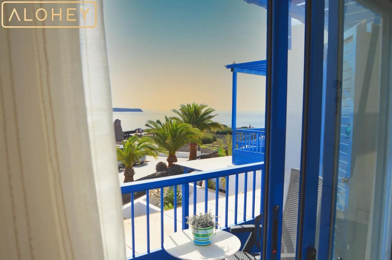 Apartment Casa Maresia Las Moreras Con Vista Mar En Primera Linea Y Piscina Compartida Playa Blanca