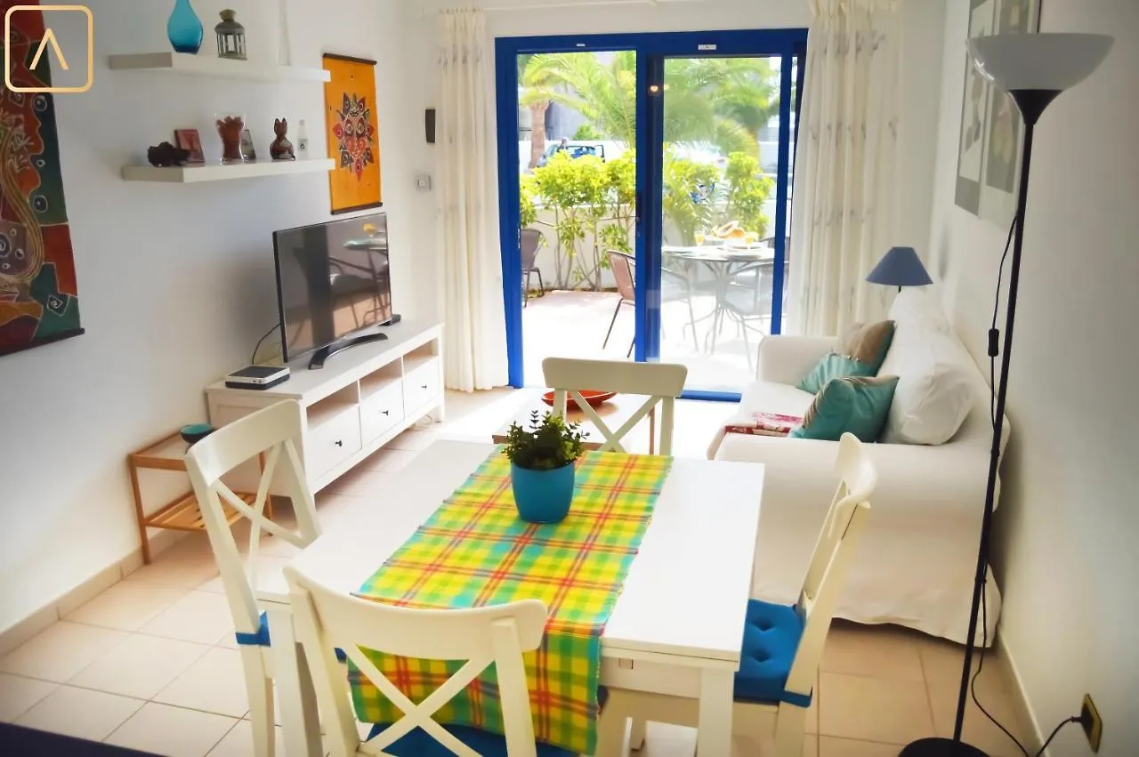 Casa Maresia Las Moreras Con Vista Mar En Primera Linea Y Piscina Compartida Playa Blanca  Spain