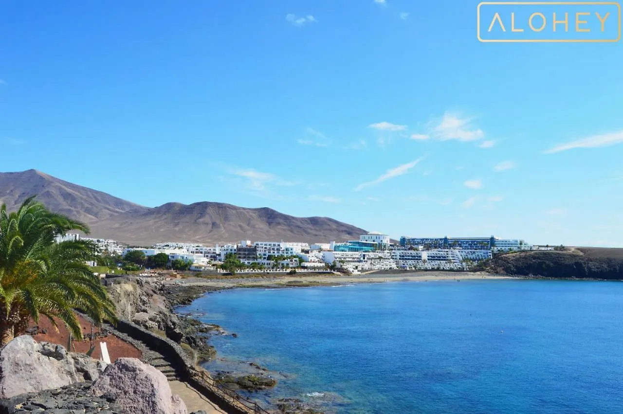 Casa Maresia Las Moreras Con Vista Mar En Primera Linea Y Piscina Compartida Playa Blanca